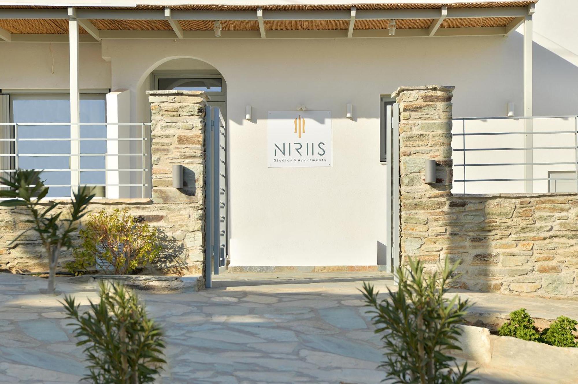 Niriis Sea View Studio Melite Batsi Batsíon Exterior foto